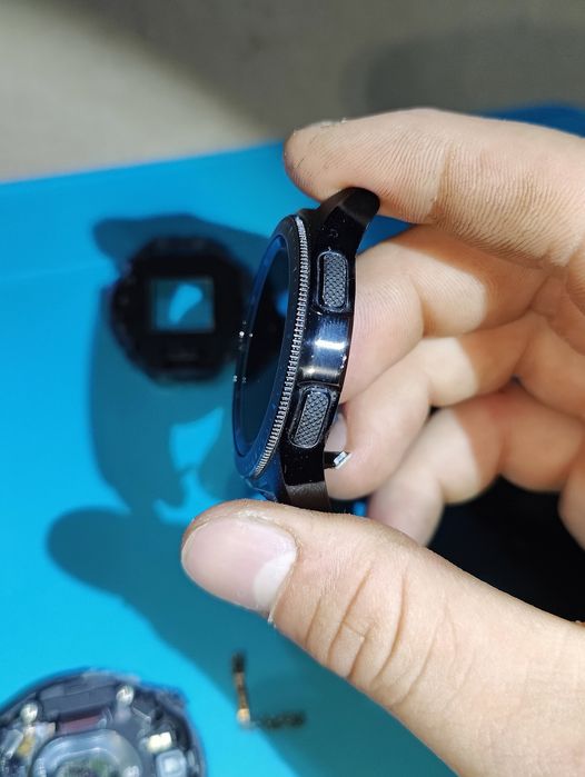 Dezmembrez galaxy watch 42mm