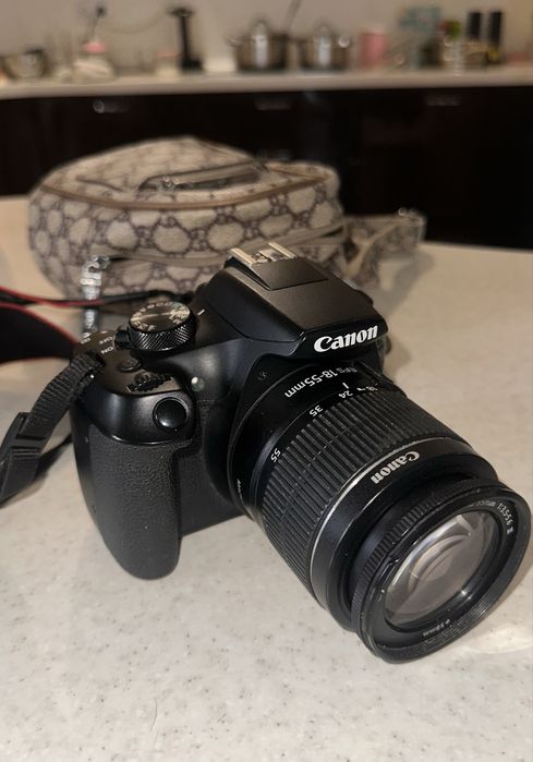 Камера canon eos 1300d