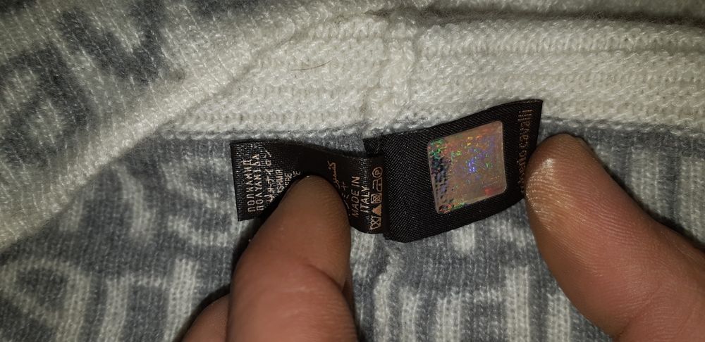 Шапка Roberto Cavalli оригинална