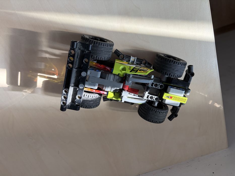 Set lego technic 42072
