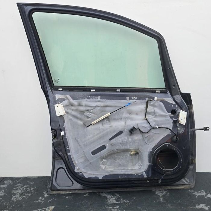 Usa portiera stanga fata z168 Opel Zafira B