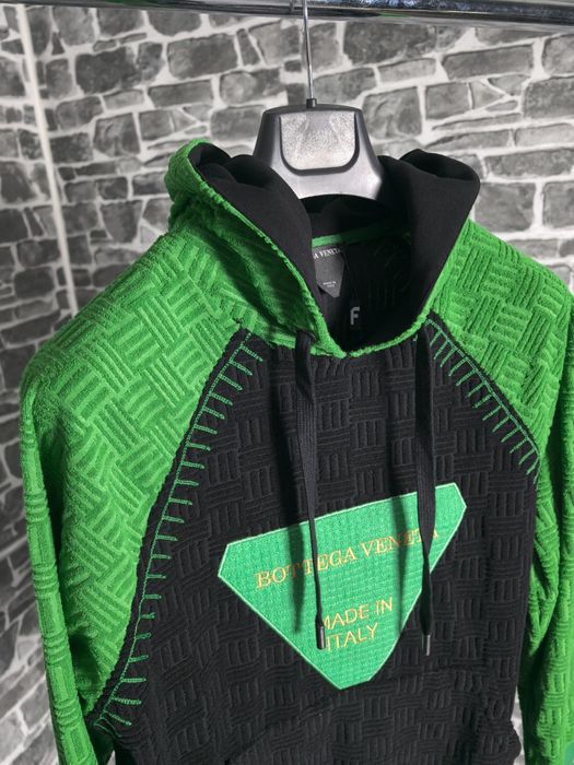 Bottega Veneta суичер