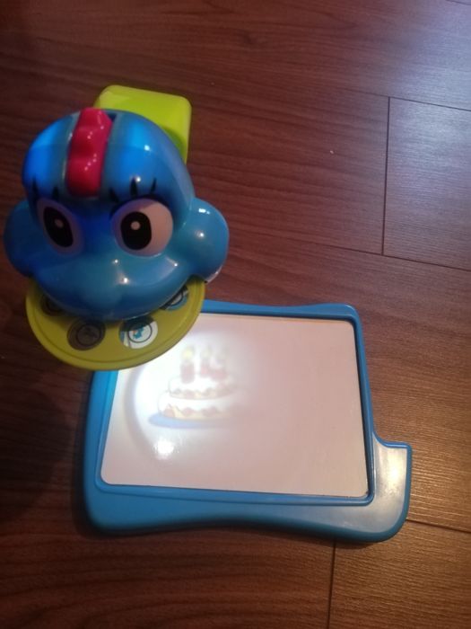 Covor pian, proiector desen, joc dentist