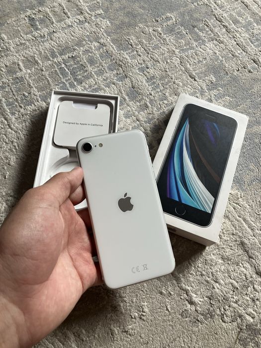 Iphone SE  64GB в ИДЕАЛЕ