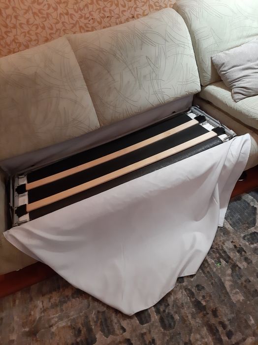 Продаю диванную группу