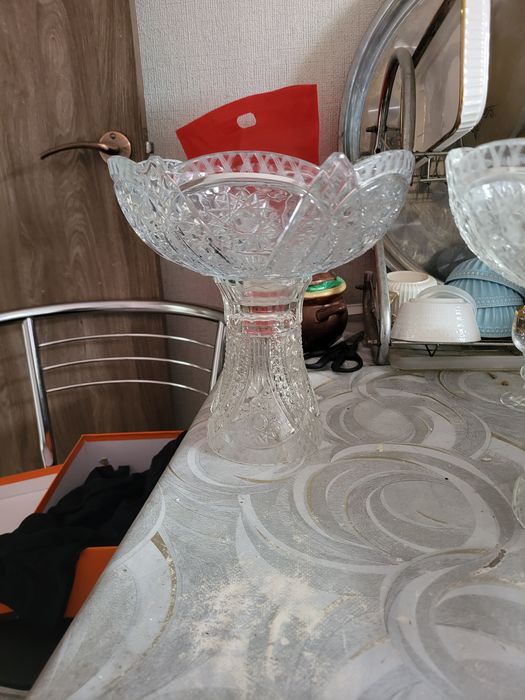 Фруктовница хрустальная
