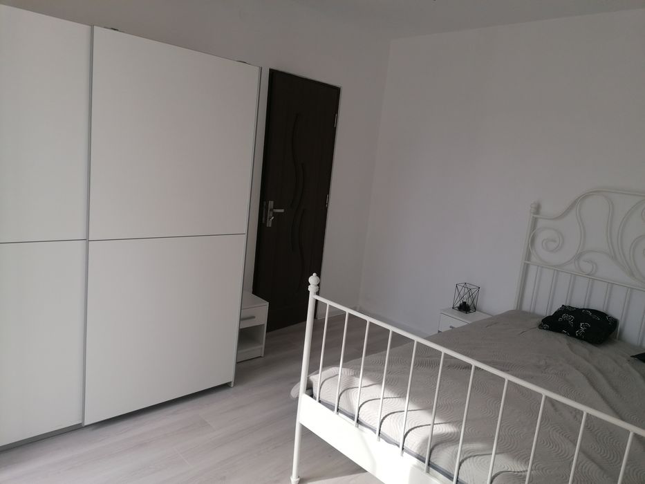 Schimb apartament zona Hermes Petroșani