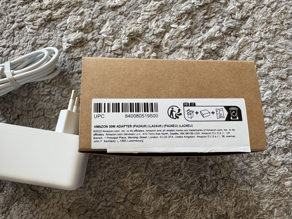 30W Amazon адаптер / зарядно – ново