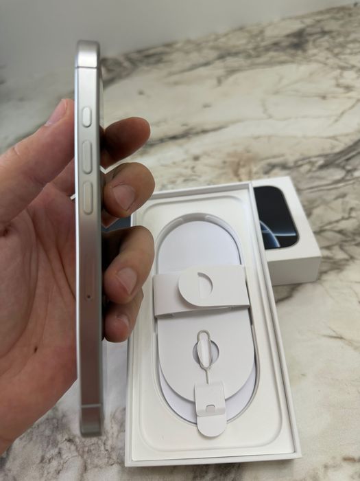 iPhone 16 pro white titanium