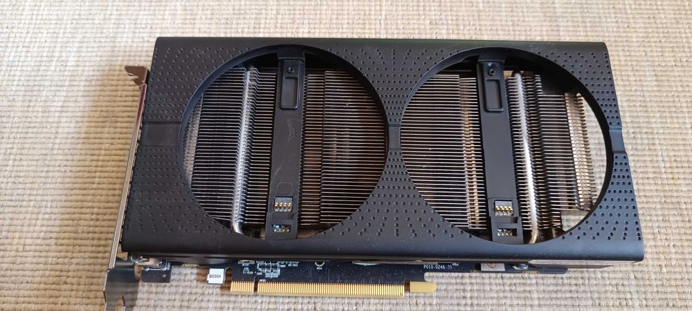 Placa video Sapphire Nitro Rx 470 8Gb DEFECTA