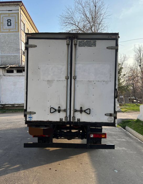 Gazel sotiladi 2012 yil zavot