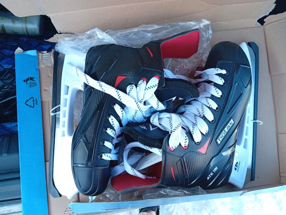 Хоккейные коньки Botas