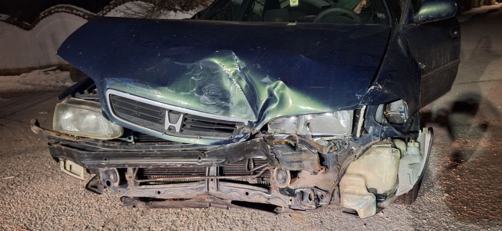 Хонда акорд 97г 1.8 116кс