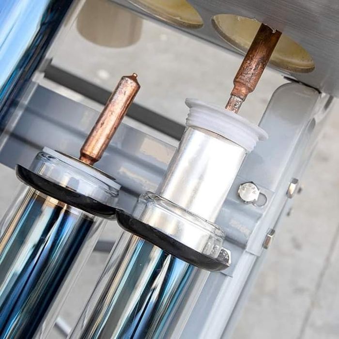 Panouri solare apa calda din inox 4 anotimpuri