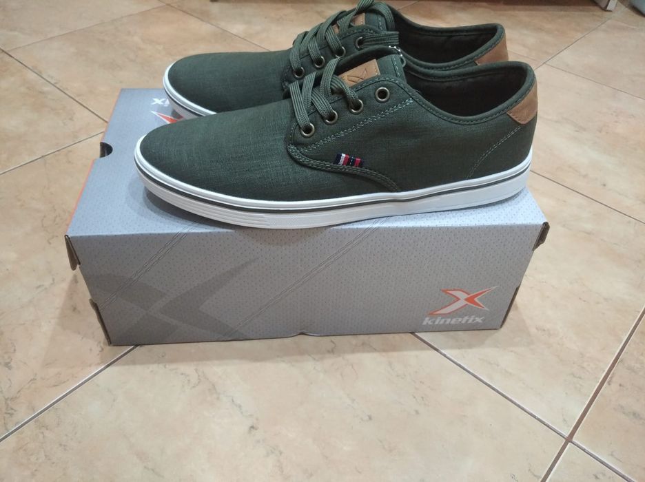 Новые кросовки кеды