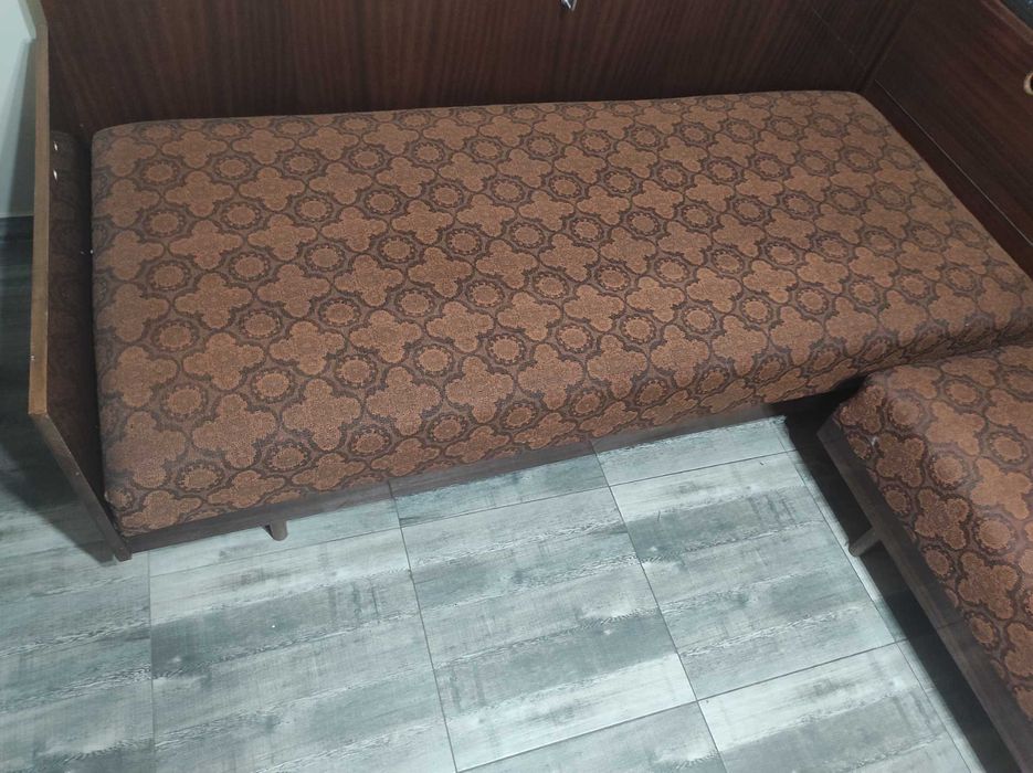 Два матрака с леглата