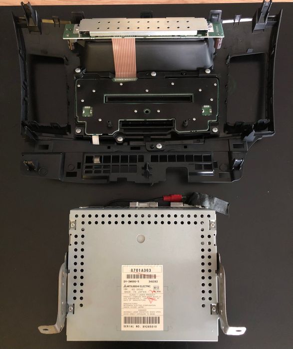 Sistem multimedia Radio/CD Player Mitsubishi Lancer 2010