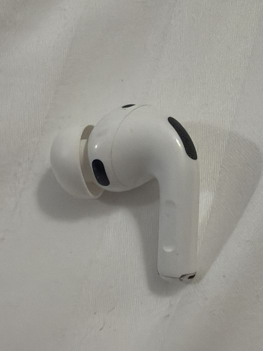 Casca Stanga Airpods pro 3