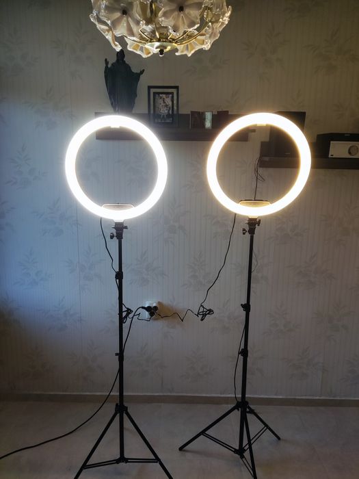 Селфи Лед Ринг Лампа с Трипод и Дистанционно -18 инч.(46см.) 70W