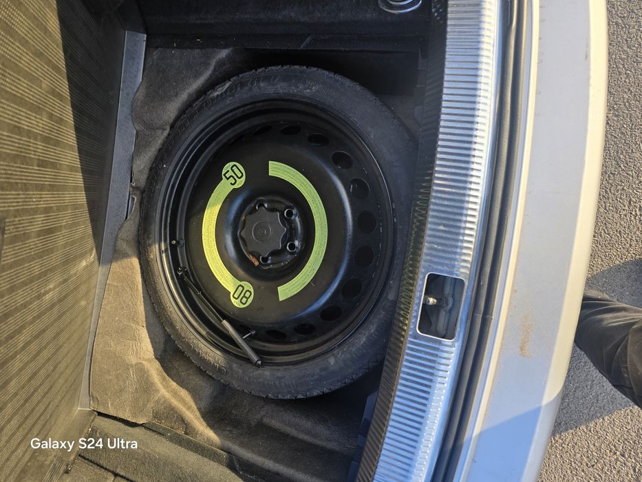 Audi a4 B8 2.0TDI 143k на части