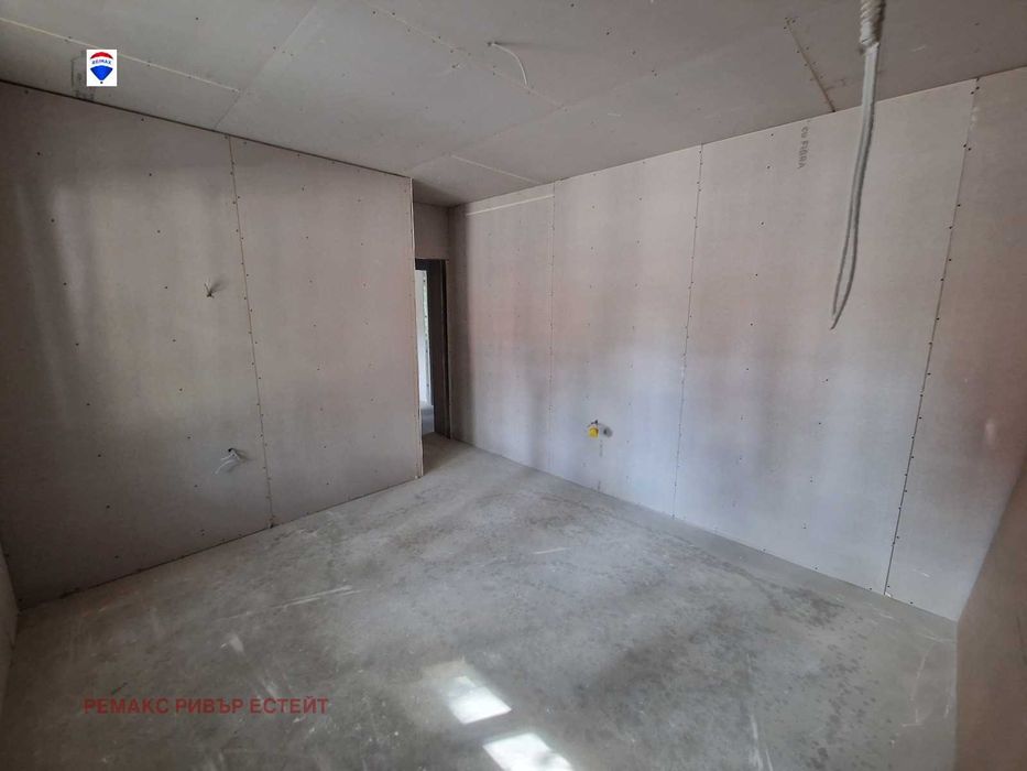 Продава се Етаж от къща в Русе, Широк център - 105 кв.м за 1333 €/кв.м - Снимка #11