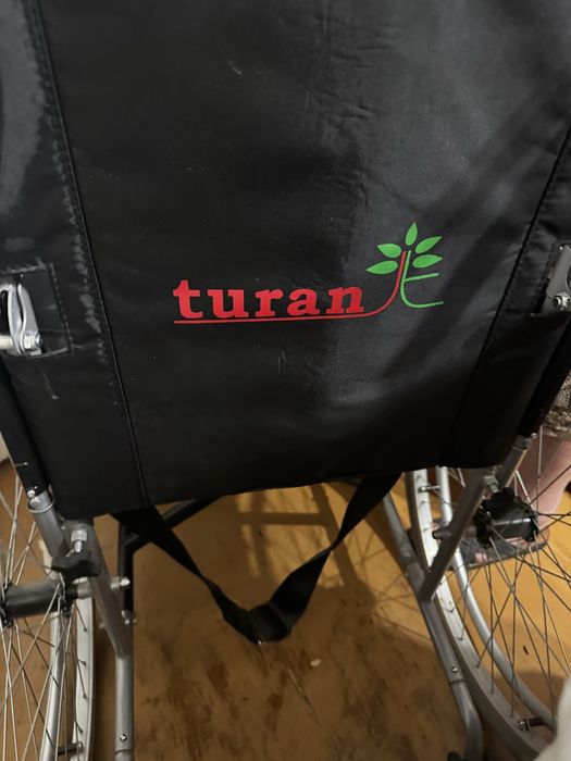 Продам инвалидное кресло