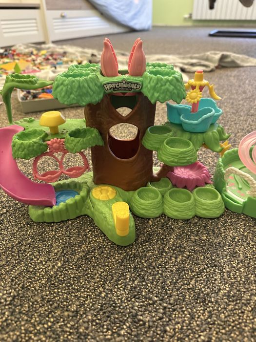 Продам игрушки  HATCHIMALS,little LIVE