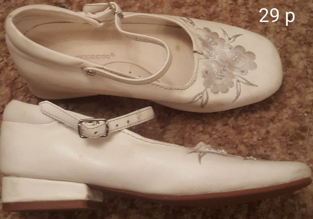 Туфли для девочки.Размеры 27,29,31,37