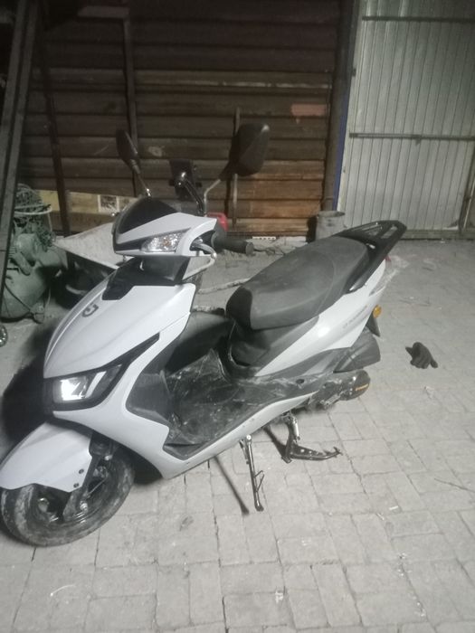 Продаю скутер Jugirmek 125