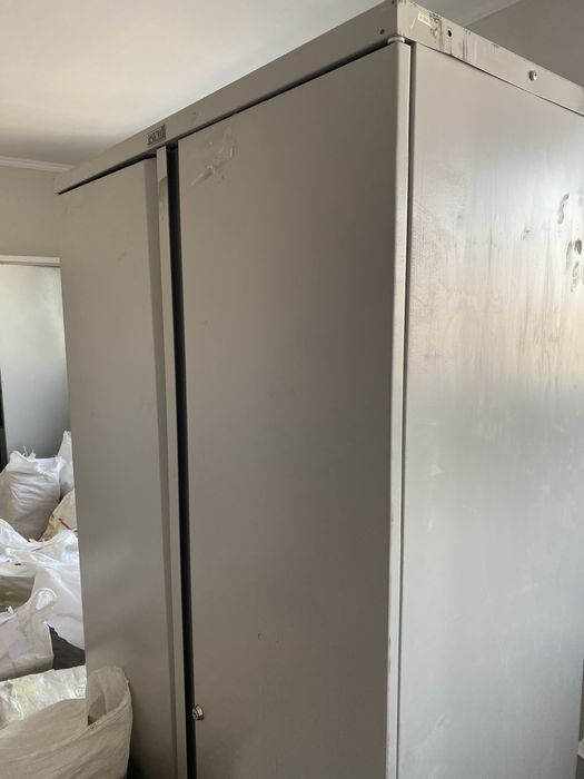 Шкаф металический для всего