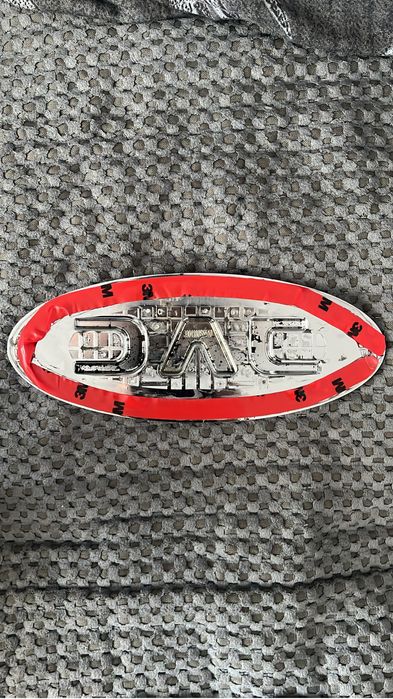 Продам два значка JAC