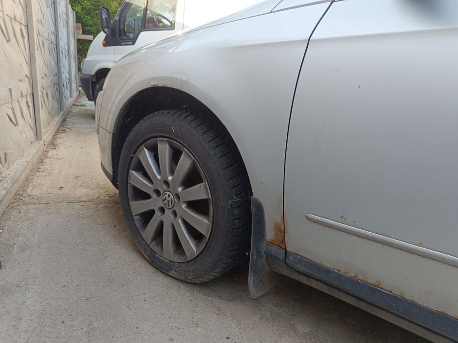 Vand passat b6 bmp 2007!  Proprietar de 4 ani!
