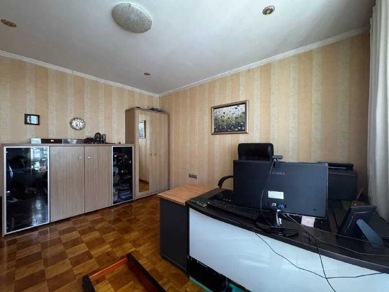 Продам 4к квартиру на Арбате
