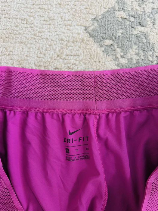 Дамско долнище Nike