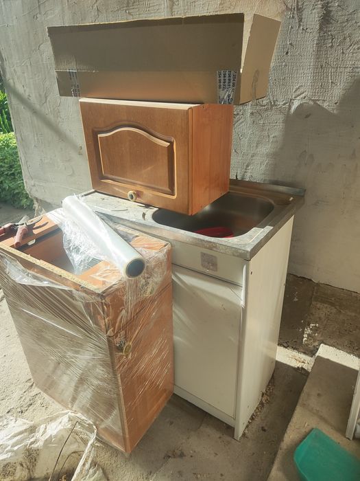 отдам даром шкафы