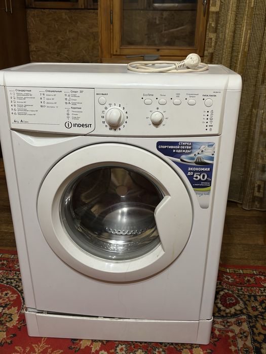Стиральная машина Indesit