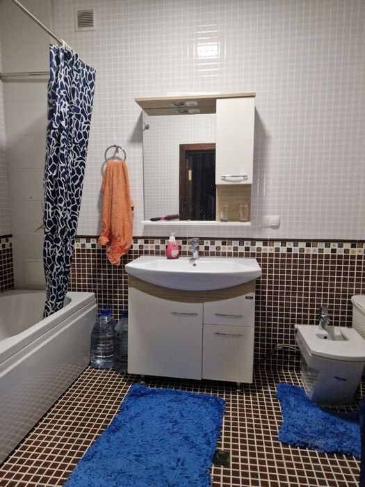 Аренда квартира 3-х комнатная Гагарин 60Б