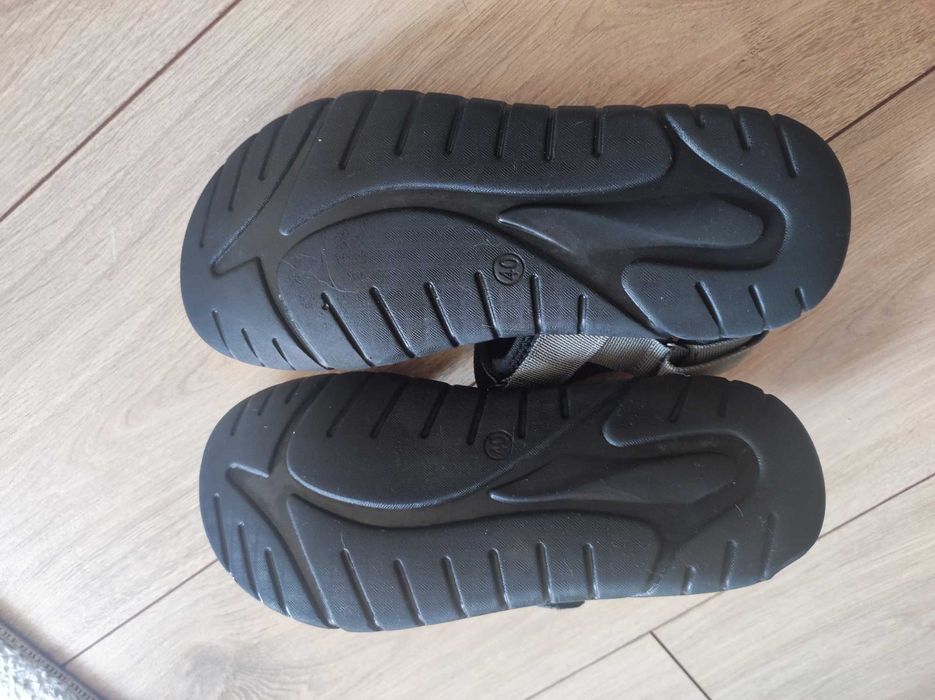 Сандали  Lanetti