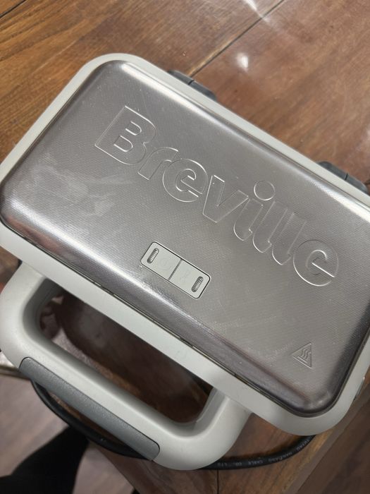 Breville waffle maker