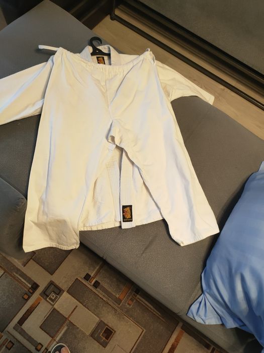 Продам кимоно подходит для Джиу джитсу