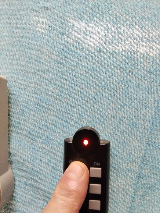 контакти за 220волта с дистанционно пускане с дистанционно управление