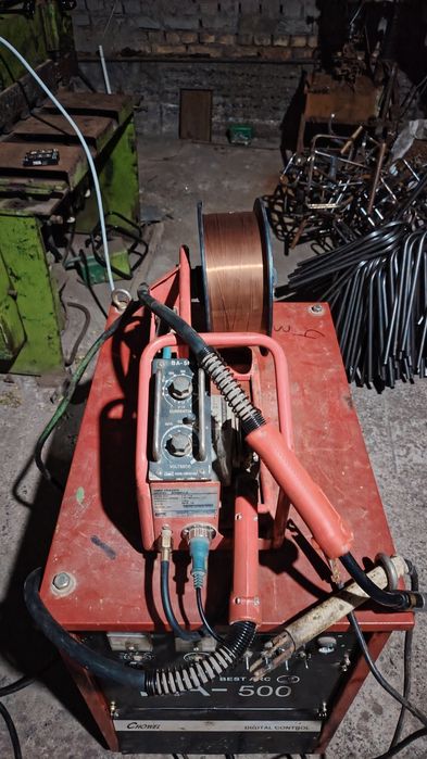 Kenpin va svarka qiledigon aparat