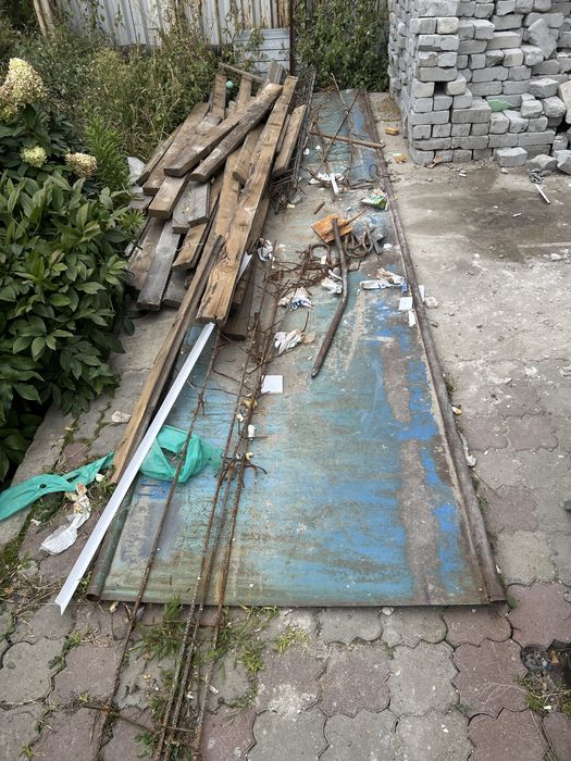 Продам металлический лист.
