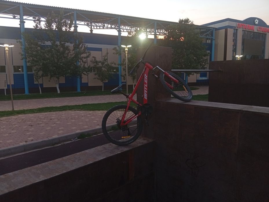 Велик под стант ниже 45 не дам