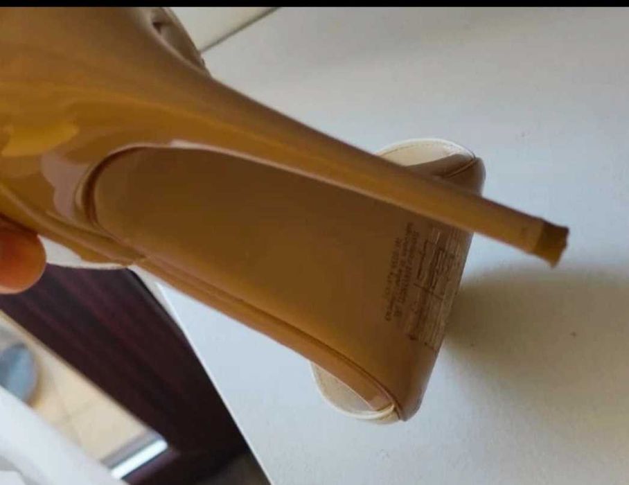 Sandale  piele naturala lăcuită ( Benvenuti)