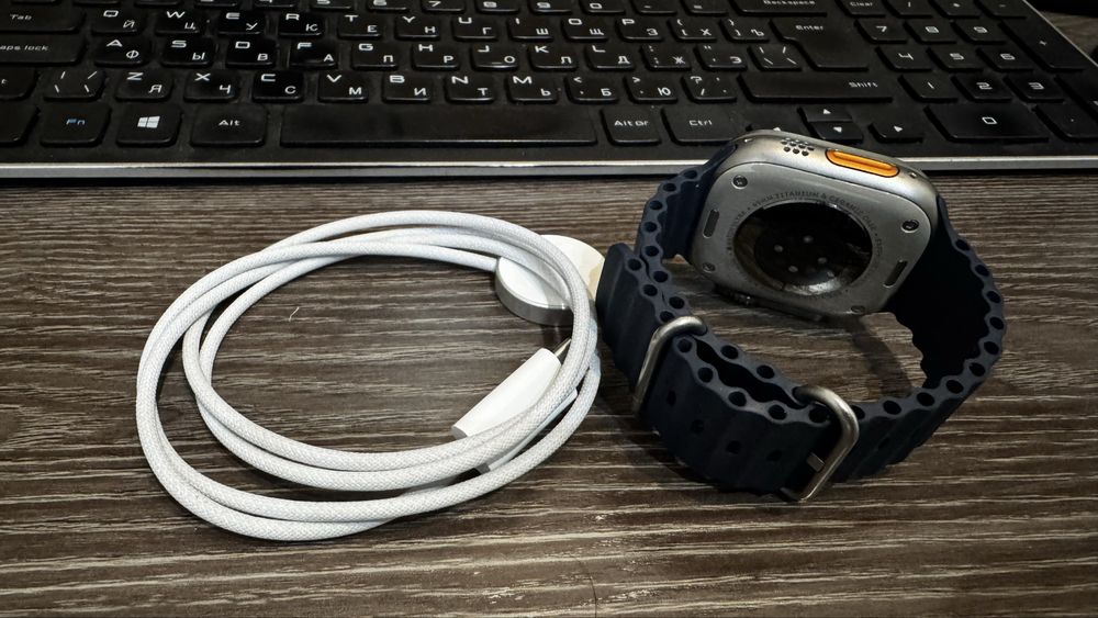 Apple Watch Ultra 2, Series 2