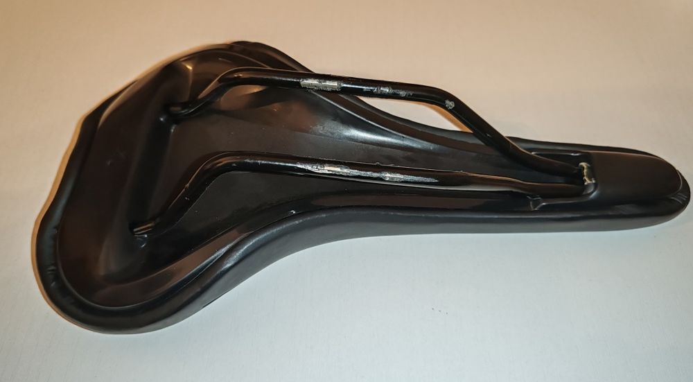 Vând Șa Selle Bassano, model Reko Sport