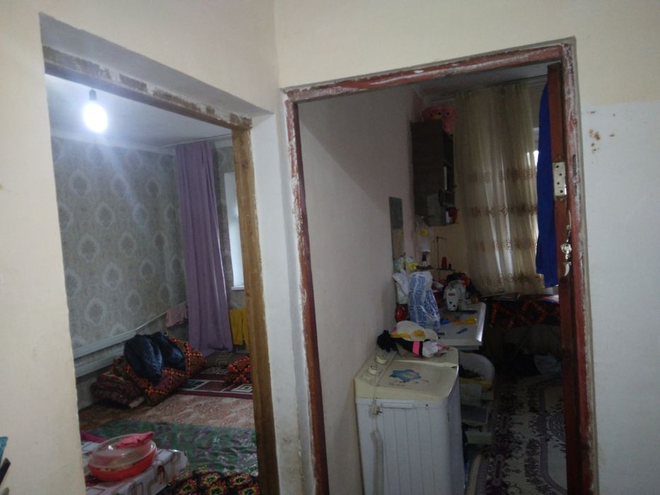 Жай сатылади город нукус сентирда 108 мед павешенйе связ дом 2 болме