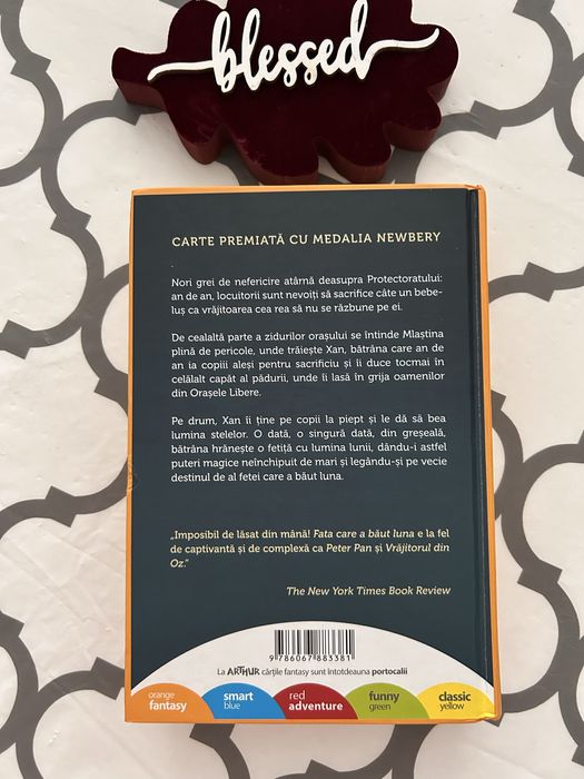 Fata care a baut luna, Kelly Barnhill, editura Arthur, hardcover