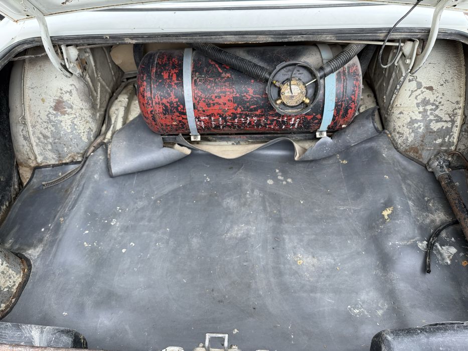 Volga , GAZ 31029 sotiladi ,